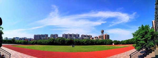 南昌现代外国语学校张晓军_副本_副本.jpg 南昌现代外国语学校张晓军_副本_副本.jpg